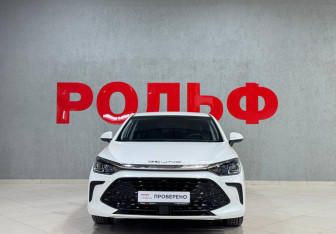 Подержанный автомобиль BAIC U5 Plus 2023 года (2 фото)