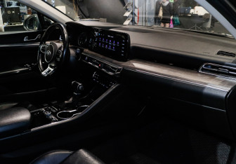 Подержанный автомобиль Kia K5 2020 года (7 фото)