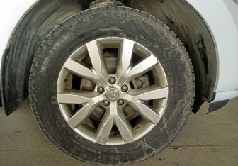 Подержанный автомобиль Nissan Murano Suv 2014 года (18 фото)