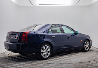 Подержанный автомобиль Cadillac CTS Sedan 2006 года (5 фото)