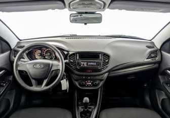Подержанный автомобиль LADA (ВАЗ) Vesta Sedan 2019 года (14 фото)