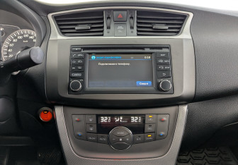 Подержанный автомобиль Nissan Sentra Sedan 2014 года (26 фото)