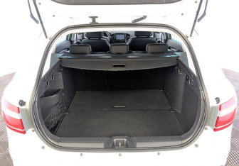 Подержанный автомобиль LADA (ВАЗ) Vesta Wagon 2019 года (10 фото)