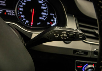 Подержанный автомобиль Audi Q7 2019 года (13 фото)