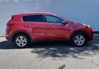 Подержанный автомобиль Kia Sportage 2018 года (4 фото)