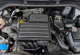 Подержанный автомобиль Skoda Rapid Liftback 2021 года (9 фото)