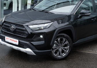 Новый Toyota RAV4 2025 (9 фото)