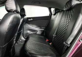 Подержанный автомобиль Hyundai Solaris Hatchback 2012 года (10 фото)