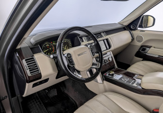 Подержанный автомобиль Land Rover Range Rover 2015 года (16 фото)