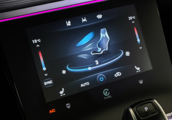 Подержанный автомобиль Chery Tiggo 8 Pro 2023 года (19 фото)