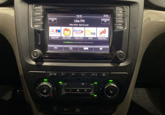 Подержанный автомобиль Skoda Yeti 2016 года (14 фото)