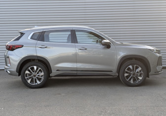 Новый Exeed LX 2024 (4 фото)