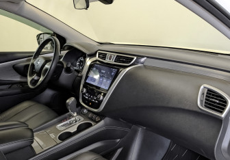Подержанный автомобиль Nissan Murano Suv 2021 года (11 фото)