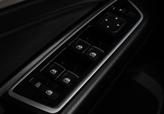 Подержанный автомобиль Jetta VS5 2023 года (18 фото)