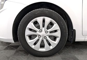 Подержанный автомобиль Kia Rio Sedan 2021 года (18 фото)