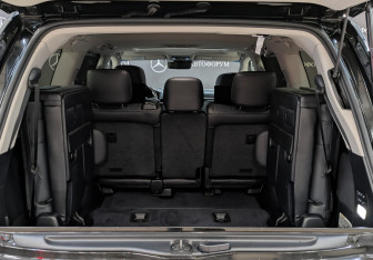 Подержанный автомобиль Lexus LX 2016 года (10 фото)