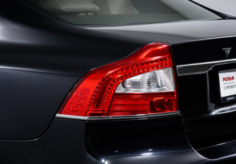 Подержанный автомобиль Volvo S80 2014 года (16 фото)