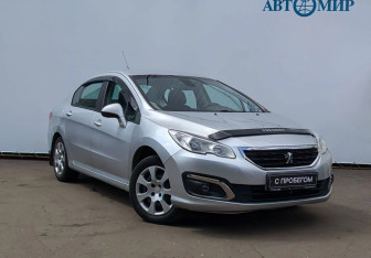 Подержанный автомобиль Peugeot 408 2018 года (3 фото)