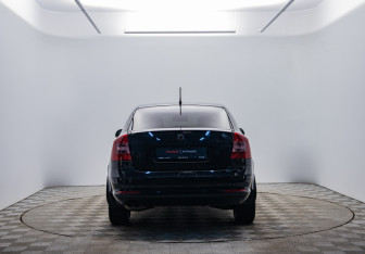 Подержанный автомобиль Skoda Octavia Liftback 2013 года (6 фото)