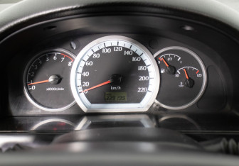 Подержанный автомобиль Chevrolet Lacetti Wagon 2006 года (12 фото)