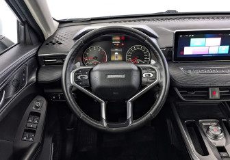 Подержанный автомобиль Haval Jolion 2022 года (21 фото)