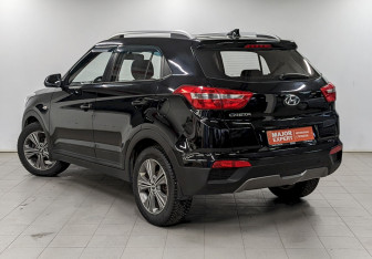 Подержанный автомобиль Hyundai Creta 2018 года (7 фото)