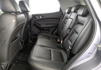 Подержанный автомобиль Chery Tiggo 4 2022 года (10 фото)