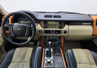 Подержанный автомобиль Land Rover Range Rover 2008 года (11 фото)