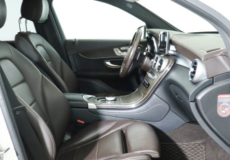 Подержанный автомобиль Mercedes-Benz GLC Coupe 2017 года (9 фото)