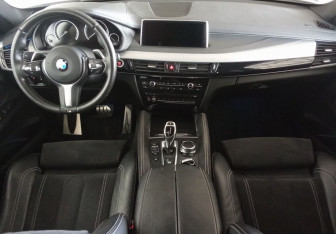 Подержанный автомобиль BMW X6 2019 года (9 фото)