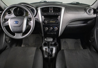Подержанный автомобиль Datsun mi-DO 2016 года (6 фото)