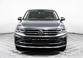 Подержанный автомобиль Volkswagen Tiguan 2021 года (2 фото)