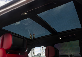 Подержанный автомобиль Land Rover Range Rover 2013 года (20 фото)