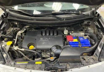 Подержанный автомобиль Renault Koleos 2012 года (19 фото)