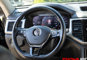 Подержанный автомобиль Volkswagen Teramont 2018 года (12 фото)