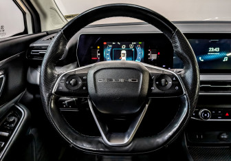 Подержанный автомобиль BAIC U5 Plus 2024 года (23 фото)
