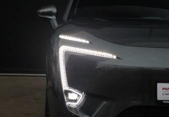 Подержанный автомобиль Avatr 11 2023 года (36 фото)