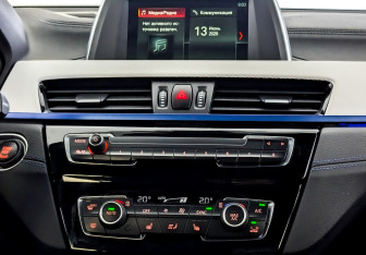 Подержанный автомобиль BMW X2 2019 года (15 фото)