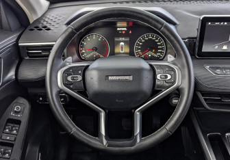 Подержанный автомобиль Haval Jolion 2023 года (21 фото)