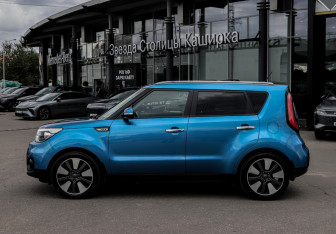 Подержанный автомобиль Kia Soul 2018 года (8 фото)