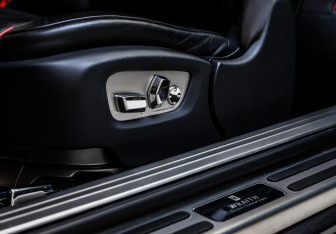 Подержанный автомобиль Rolls-Royce Wraith 2018 года (28 фото)