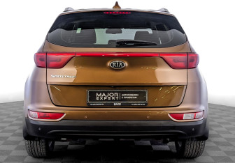 Подержанный автомобиль Kia Sportage 2017 года (6 фото)