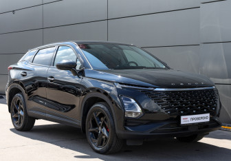 Подержанный автомобиль Omoda C5 2023 года (3 фото)