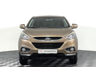 Подержанный автомобиль Hyundai ix35 2014 года (2 фото)