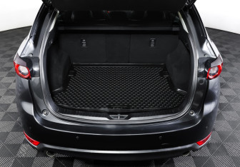 Подержанный автомобиль Mazda CX-5 2017 года (10 фото)