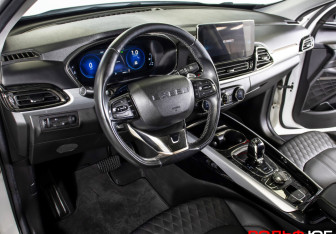 Подержанный автомобиль Exeed TXL 2020 года (20 фото)