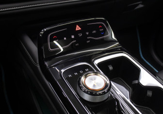 Подержанный автомобиль JAC JS6 2023 года (19 фото)