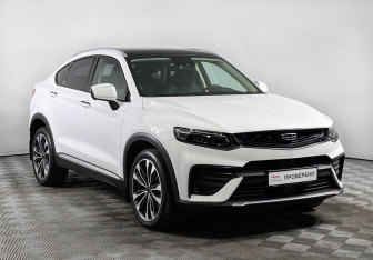 Подержанный автомобиль Geely Tugella 2021 года (3 фото)