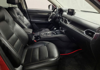Подержанный автомобиль Mazda CX-5 2018 года (9 фото)