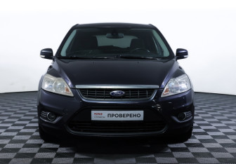 Подержанный автомобиль Ford Focus Hatchback 2008 года (2 фото)
